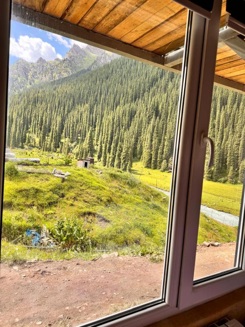 Ala-Kul Guesthouse In Altyn-Arashan Karakol Exteriér fotografie