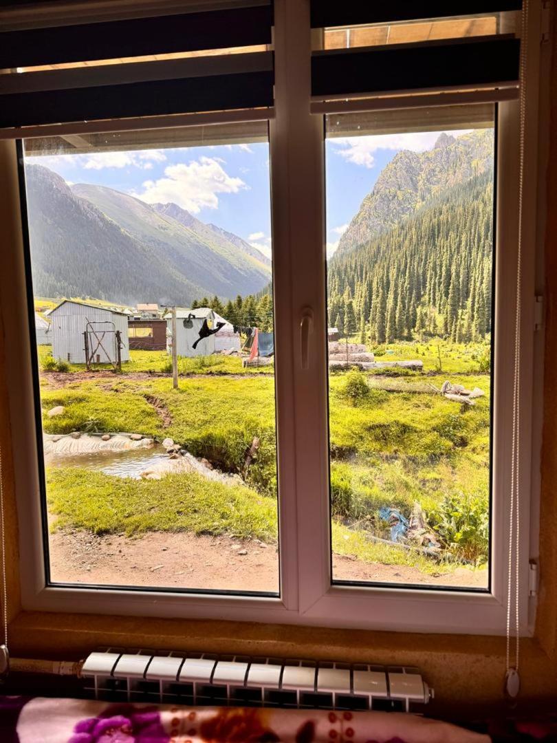 Ala-Kul Guesthouse In Altyn-Arashan Karakol Exteriér fotografie