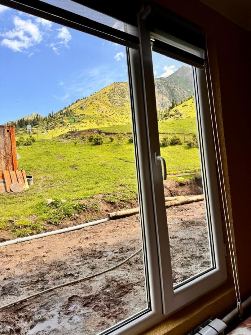 Ala-Kul Guesthouse In Altyn-Arashan Karakol Exteriér fotografie